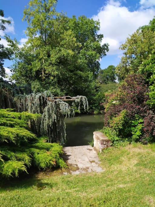L'Echappee Belle Bed & Breakfast Chartres Bagian luar foto